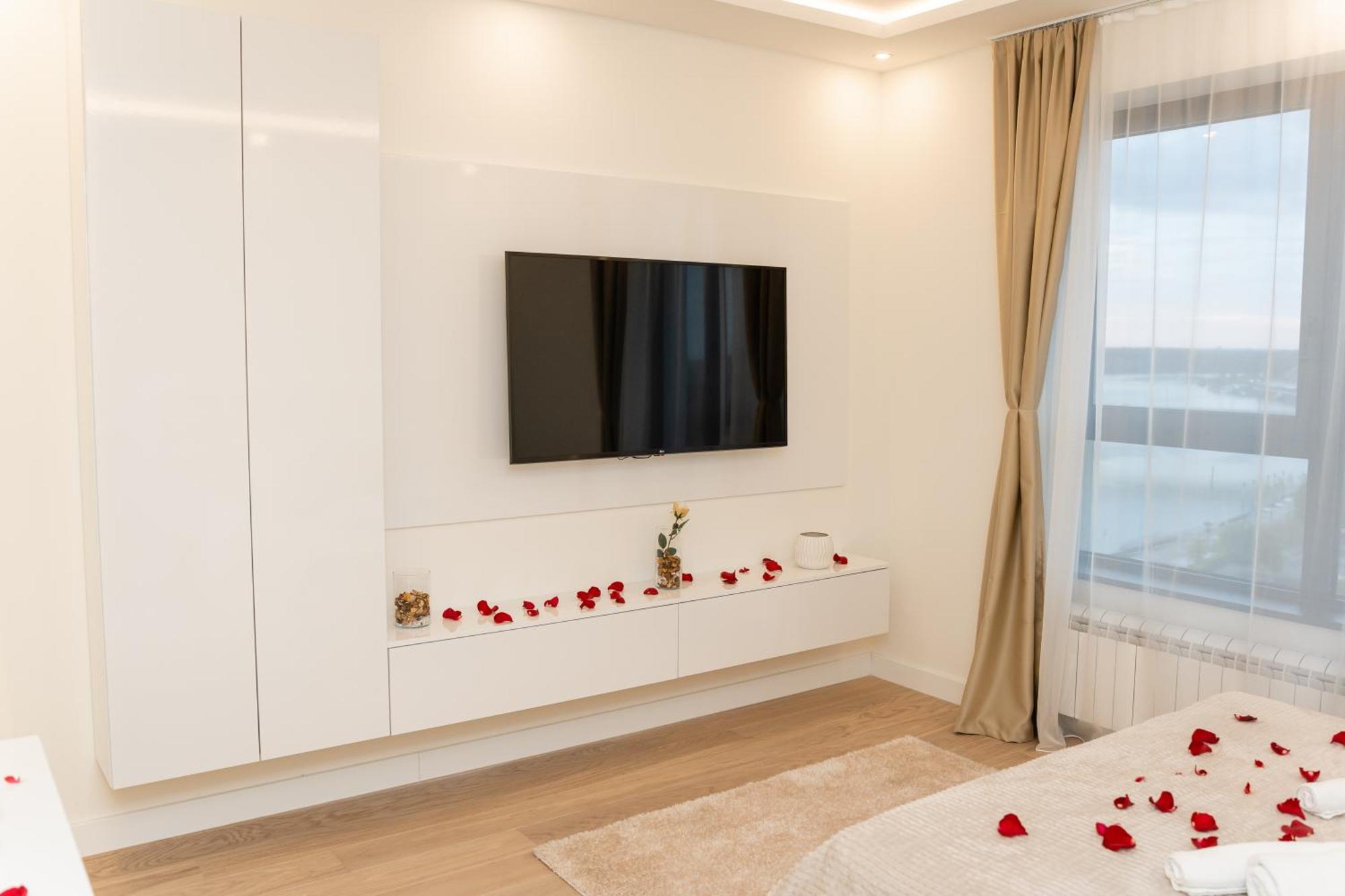 Ferienwohnung Sinfonia Lux Belgrad Exterior foto