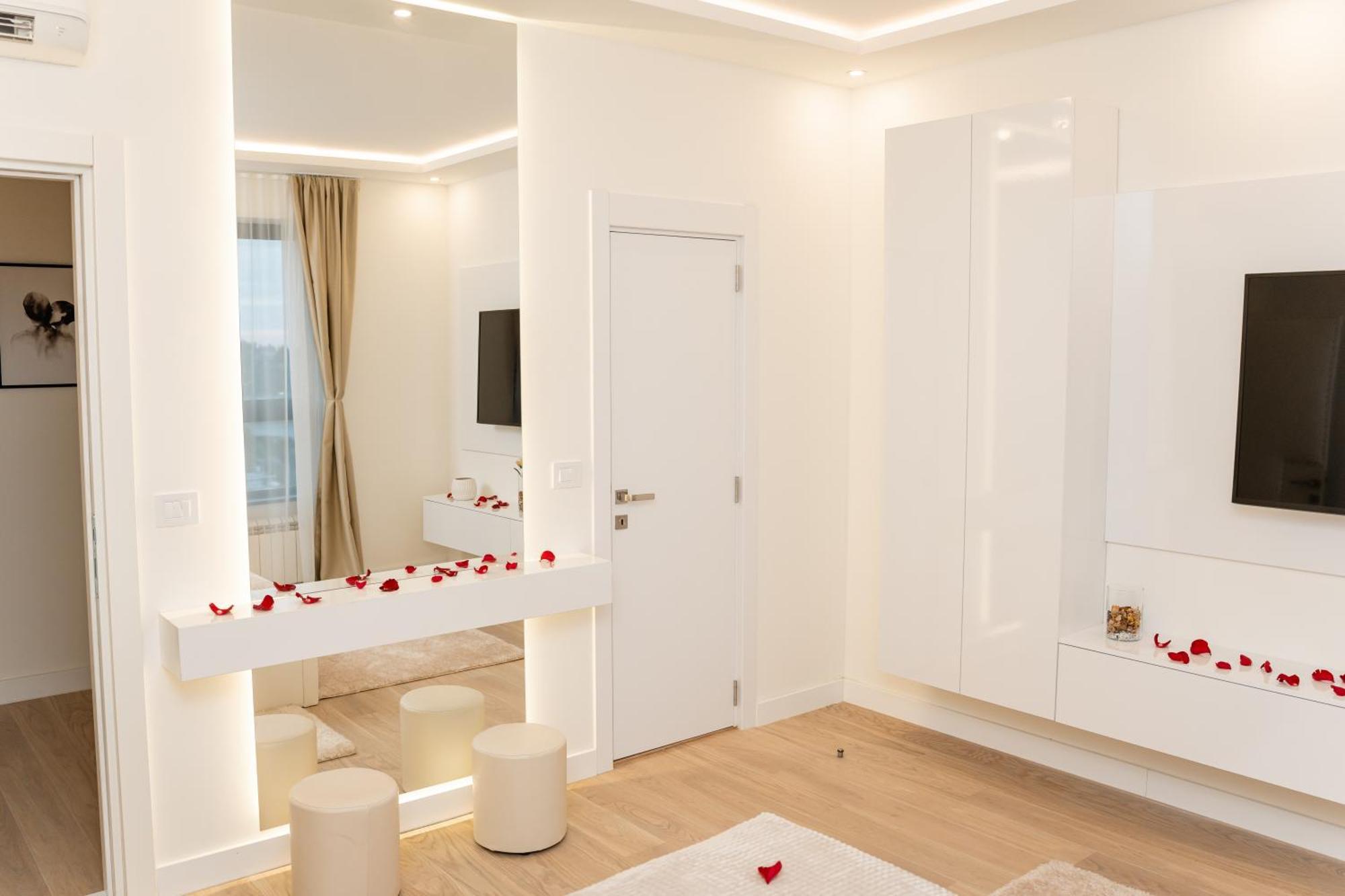 Ferienwohnung Sinfonia Lux Belgrad Exterior foto