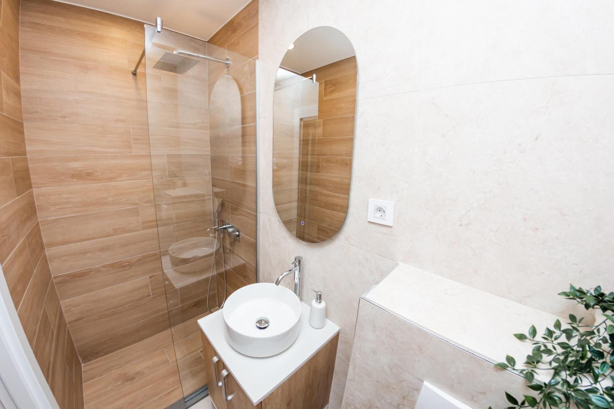 Ferienwohnung Sinfonia Lux Belgrad Exterior foto